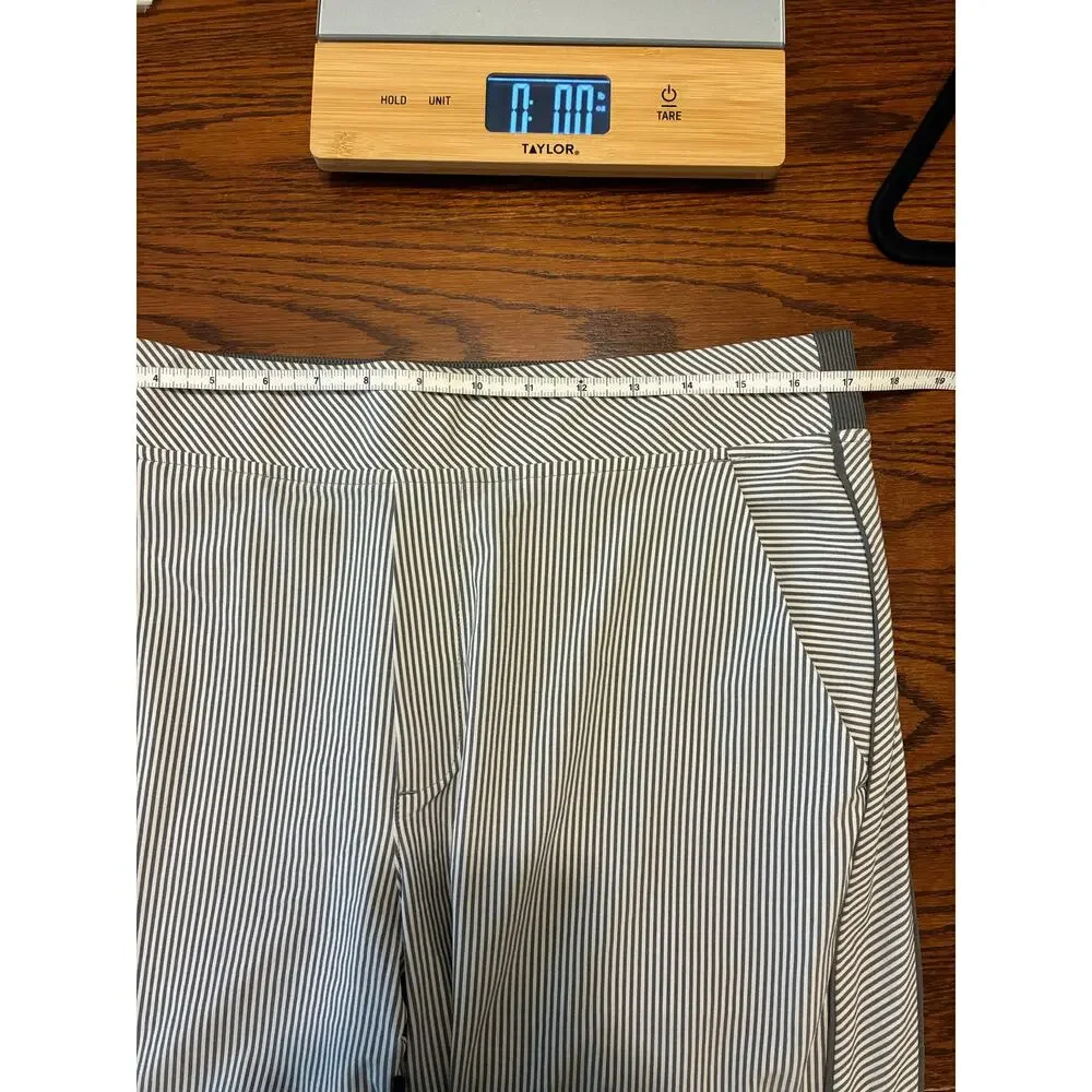 Athleta Brooklyn Textured Ankle Pants Gray Striped Travel Size 14T Tall - Picture 8 of 8